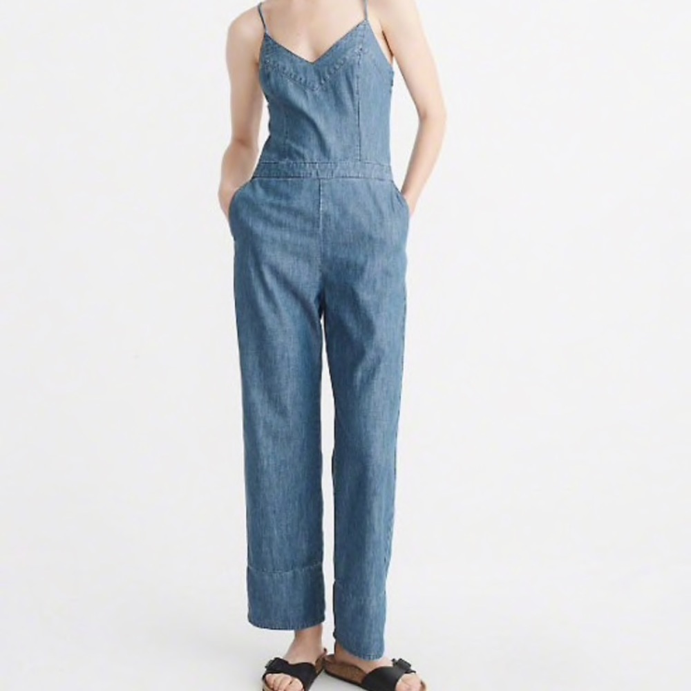 NWT Abercrombie & Fitch Bow-Back Denim Jumpsuit